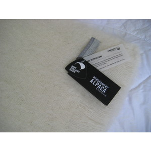 Alpaca Throw - CREAM - Pure Alpaca and NZ-Made